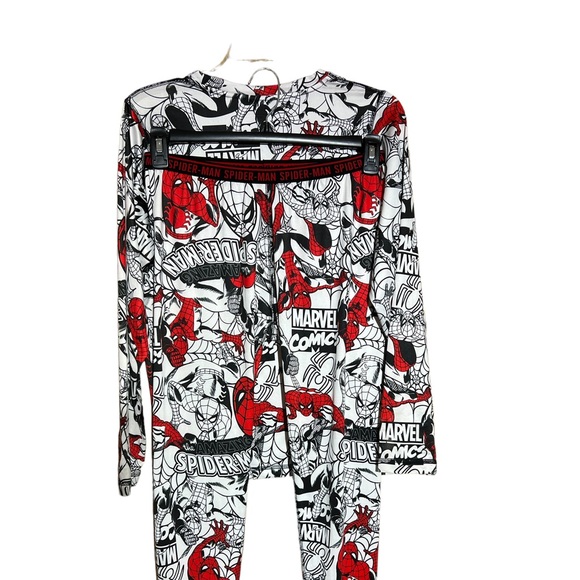 Marvel Spider Man Pajamas. (Teen) - Picture 3 of 14